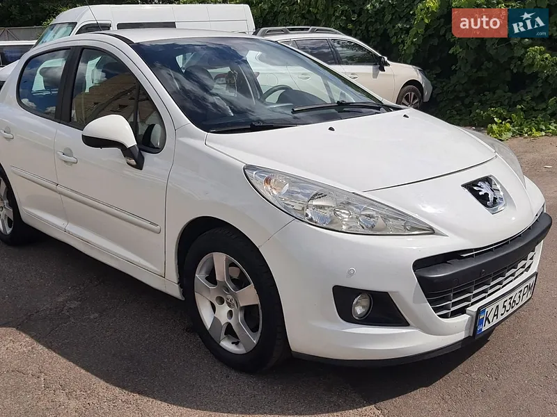 Peugeot 207