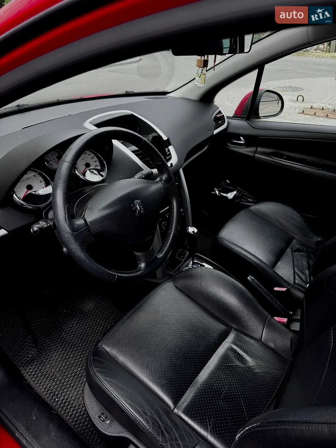 2010 Peugeot 207 - мініатюра 4