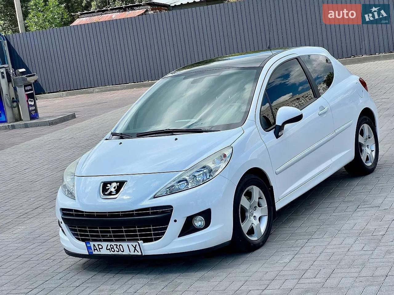 2011 Peugeot 207 - мініатюра 8