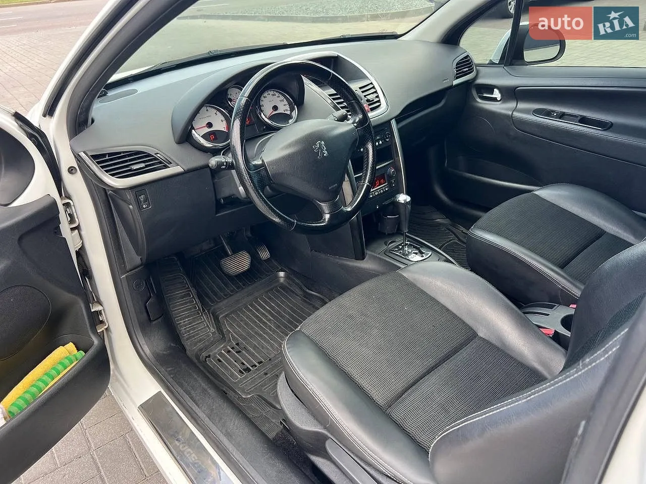 2011 Peugeot 207 - мініатюра 9