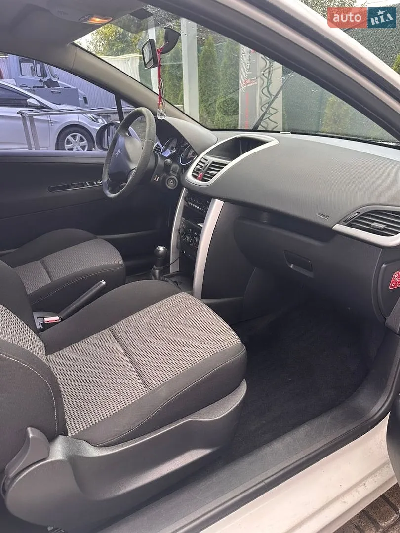 2011 Peugeot 207 - мініатюра 9