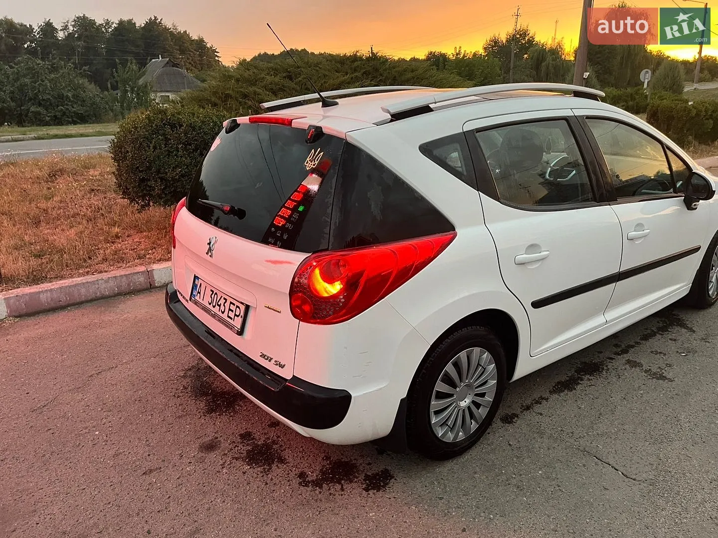 2010 Peugeot 207 - мініатюра 5