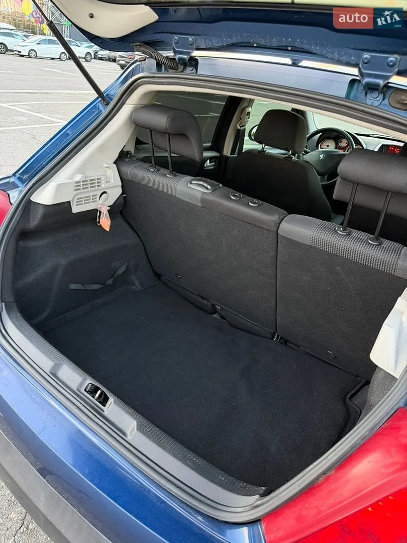 2010 Peugeot 207 - мініатюра 22