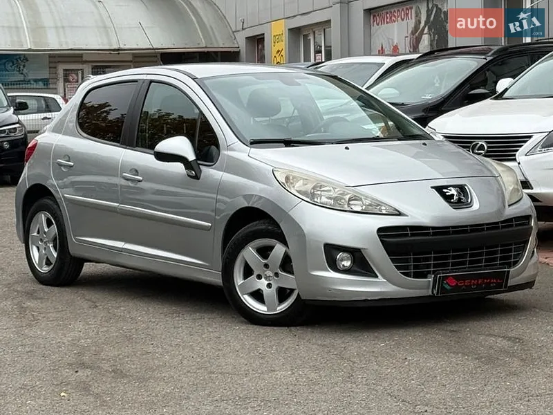 Peugeot 207 2010