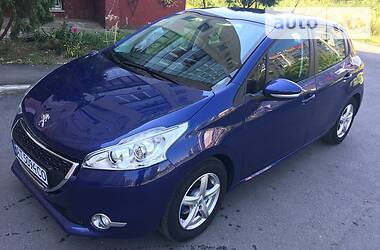 Peugeot 208 2013