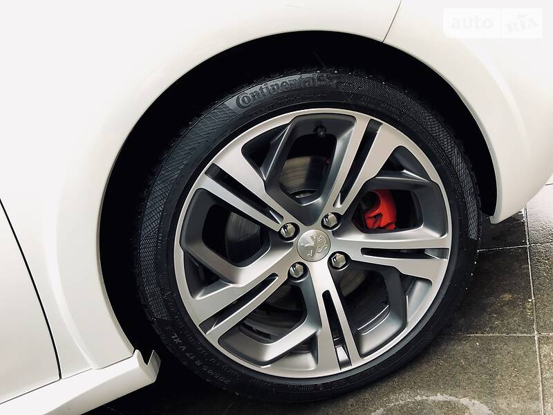 Хетчбек Peugeot 208 2014 в Харкові