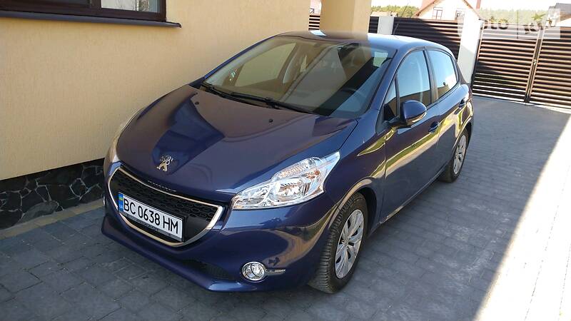 Хетчбек Peugeot 208 2013 в Львові фото 11 Хетчбек Peugeot 208 2013 в Львові
