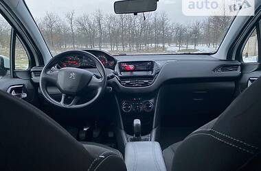Хэтчбек Peugeot 208 2013 в Николаеве