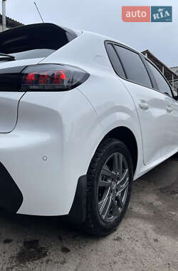 Peugeot 208 2021 Peugeot 208 2021