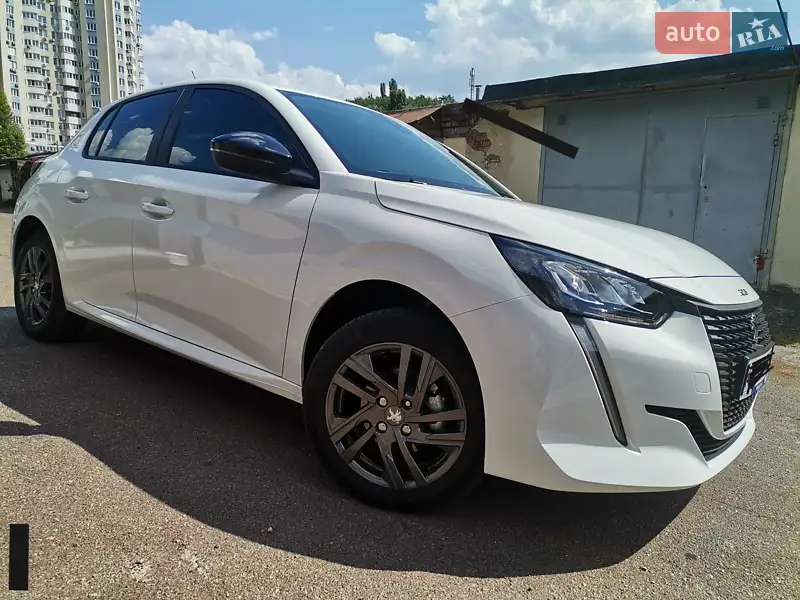 Peugeot 208 2022