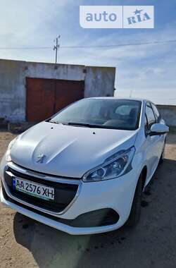 Peugeot 208 2018