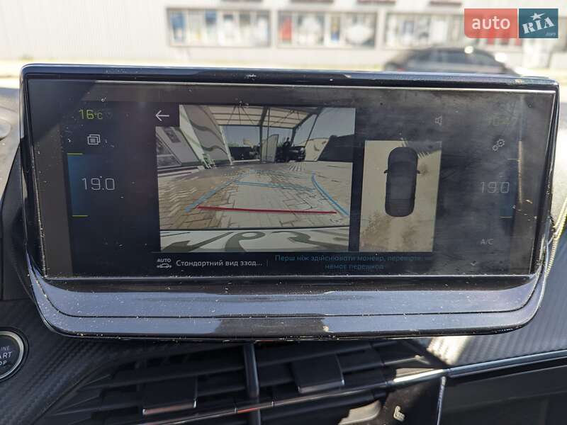 Хэтчбек Peugeot 208 2020 в Киеве