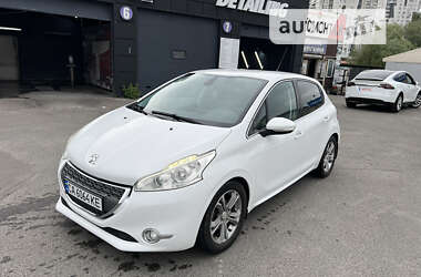 Хэтчбек Peugeot 208 2013 в Киеве