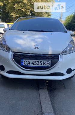 Хэтчбек Peugeot 208 2014 в Умани