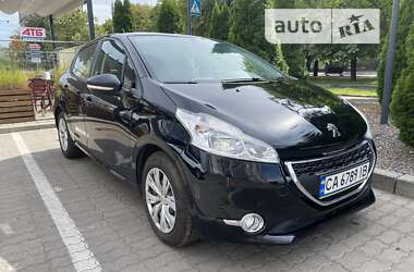 Хетчбек Peugeot 208 2012 в Черкасах