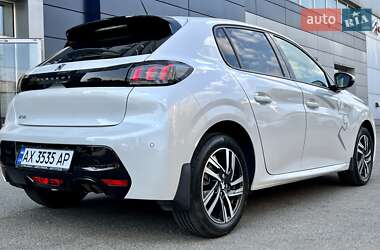 Хэтчбек Peugeot 208 2021 в 