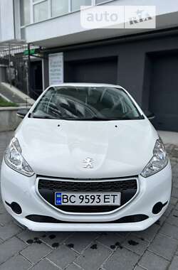 Хетчбек Peugeot 208 2013 в Трускавці