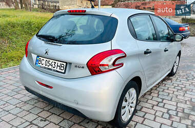 Хэтчбек Peugeot 208 2013 в Львове