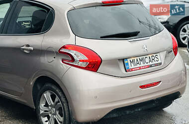 Хэтчбек Peugeot 208 2014 в Харькове