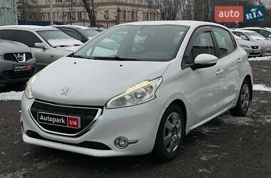 Хетчбек Peugeot 208 2013 в Києві