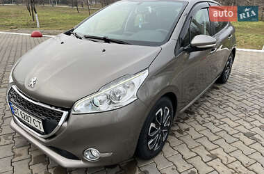 Хетчбек Peugeot 208 2013 в Ізмаїлі