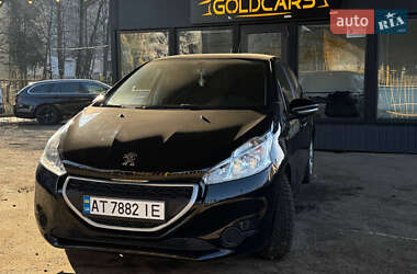 Peugeot 208 2013