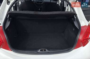 Хэтчбек Peugeot 208 2013 в Бережанах
