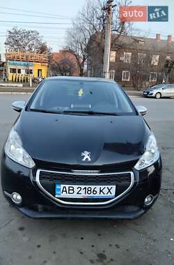 Хетчбек Peugeot 208 2013 в Гайсину