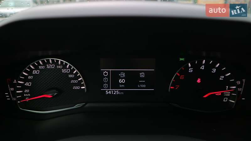 Хетчбек Peugeot 208 2021 в Києві