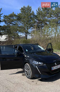 Хэтчбек Peugeot 208 2022 в 
