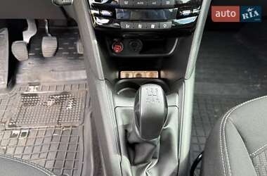 Хетчбек Peugeot 208 2017 в 