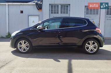 Peugeot 208 2014 Peugeot 208 2014