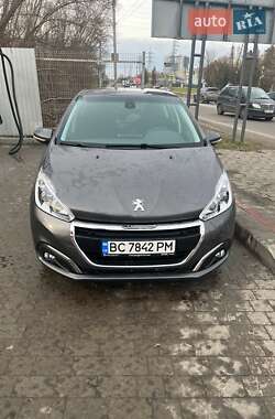 Хэтчбек Peugeot 208 2018 в Львове