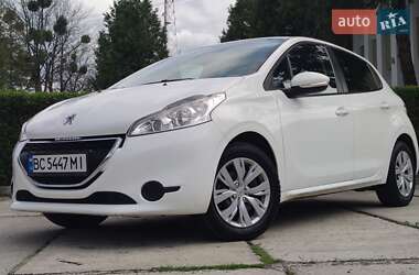 Хетчбек Peugeot 208 2014 в Стрию