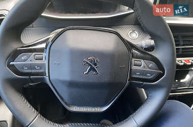 Хэтчбек Peugeot 208 2023 в 