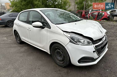 Хэтчбек Peugeot 208 2019 в Киеве