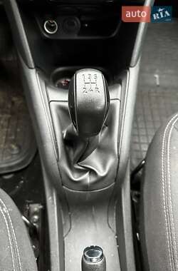 Хетчбек Peugeot 208 2019 в 
