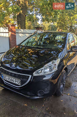 Хетчбек Peugeot 208 2013 в Брюховичах