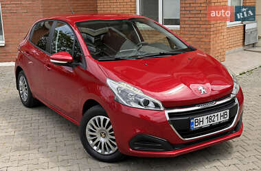 Хэтчбек Peugeot 208 2015 в Одессе