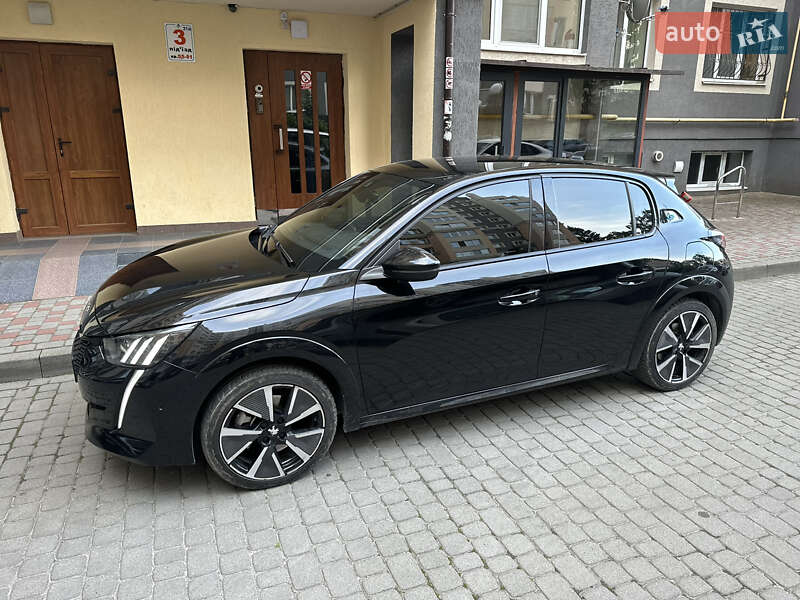 Хетчбек Peugeot 208 2021 в Львові