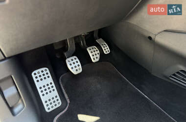 Хетчбек Peugeot 208 2013 в 