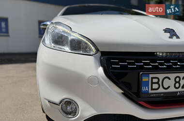 Хетчбек Peugeot 208 2013 в 
