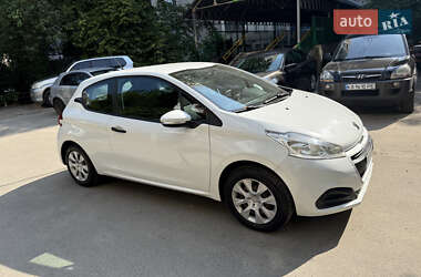 Peugeot 208 2016 Peugeot 208 2016