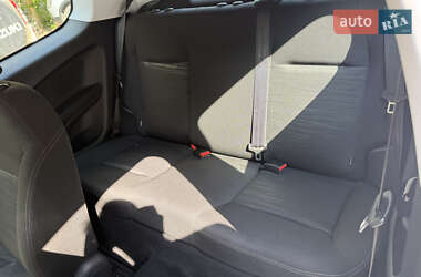 Хэтчбек Peugeot 208 2016 в 