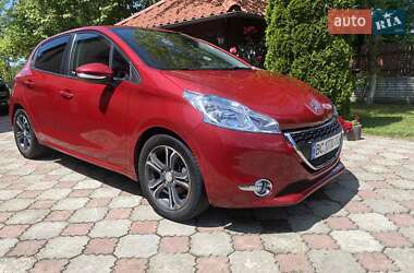 Хетчбек Peugeot 208 2014 в Львові