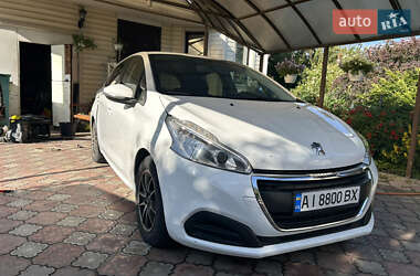 Хэтчбек Peugeot 208 2017 в Киеве