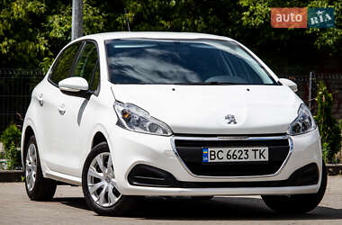 Хэтчбек Peugeot 208 2018 в Львове