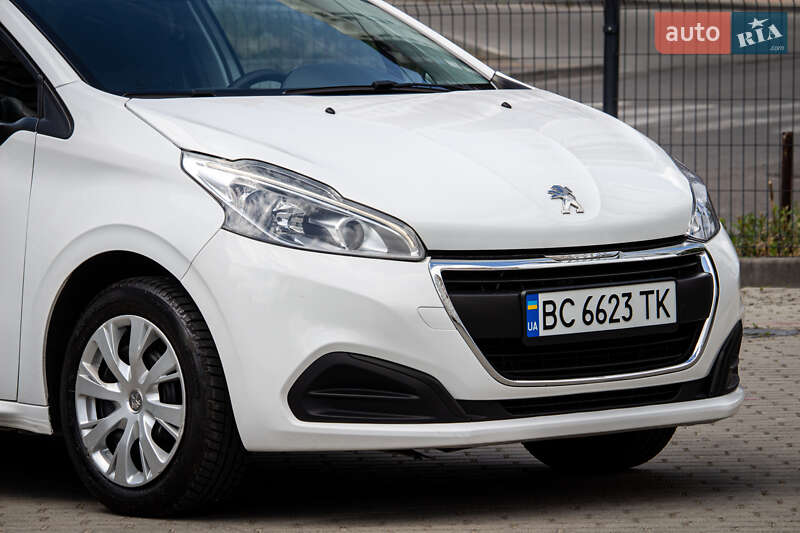Хэтчбек Peugeot 208 2018 в Львове фото 5 Хэтчбек Peugeot 208 2018 в Львове