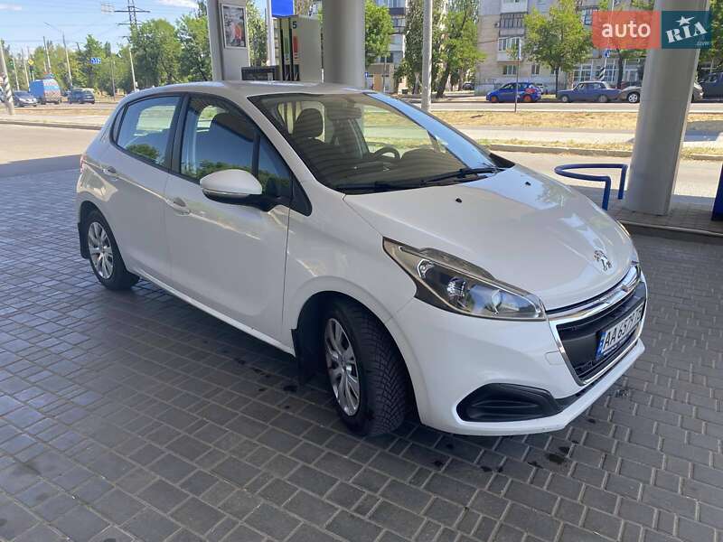 Peugeot 208 2017
