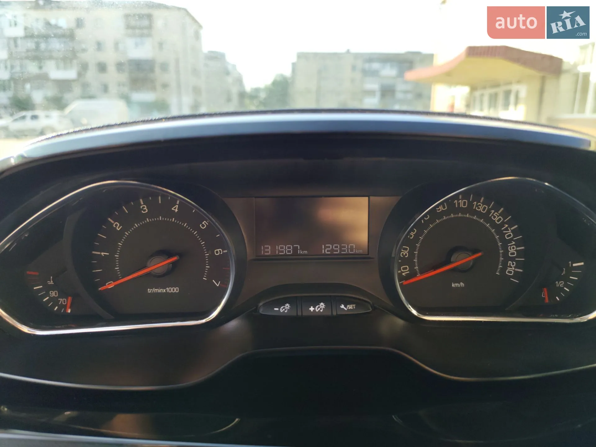 2013 Peugeot 208 - мініатюра 4